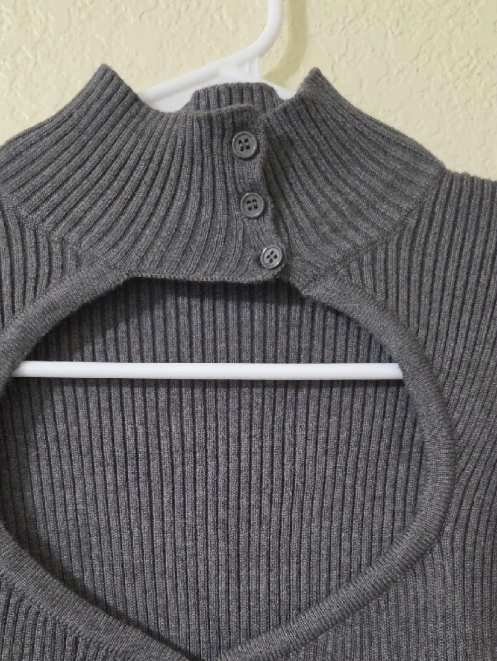 Zara Charcoal Gray Ribbed Heart Cutout Cardigan - Picture 3 of 7